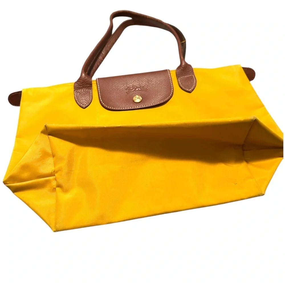 LONGCHAMP MUSTARD YELLOW AND BROWN LEATHER SHOULDER BAG - Picture 4 of 9
